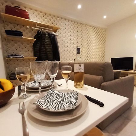 #2 Studio # Place Charmante Toulon Buitenkant foto