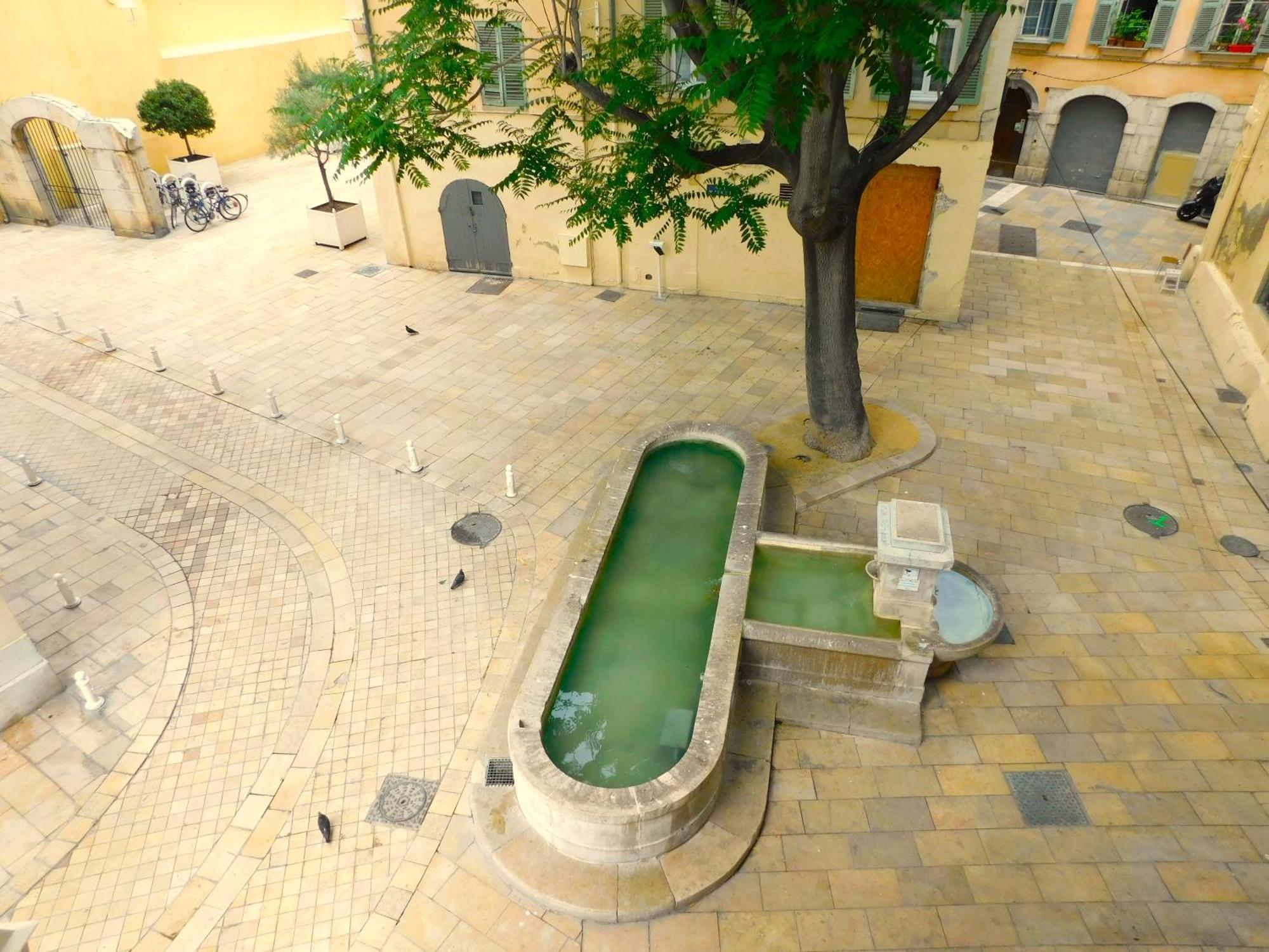 #2 Studio # Place Charmante Toulon Buitenkant foto