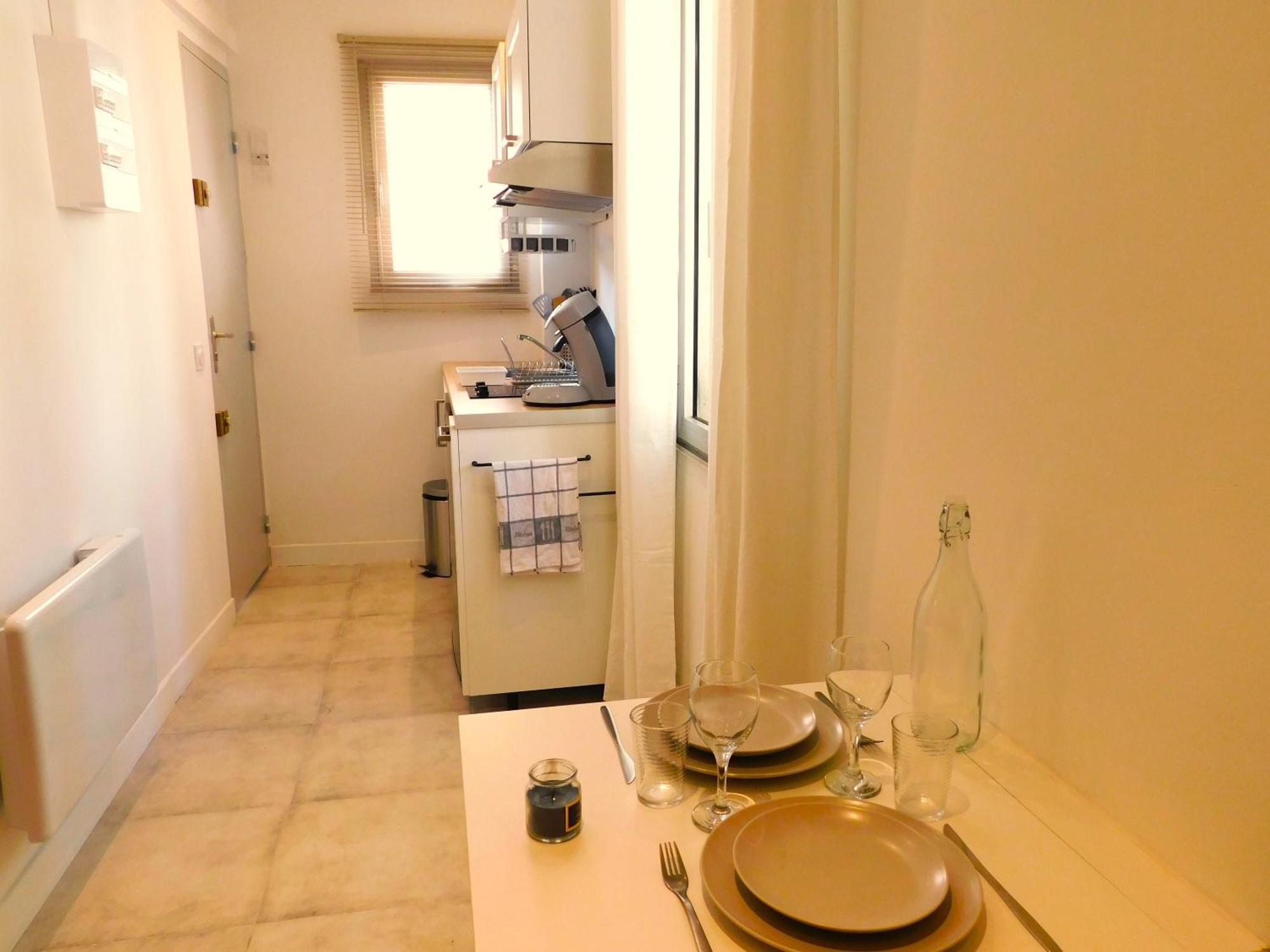 #2 Studio # Place Charmante Toulon Buitenkant foto
