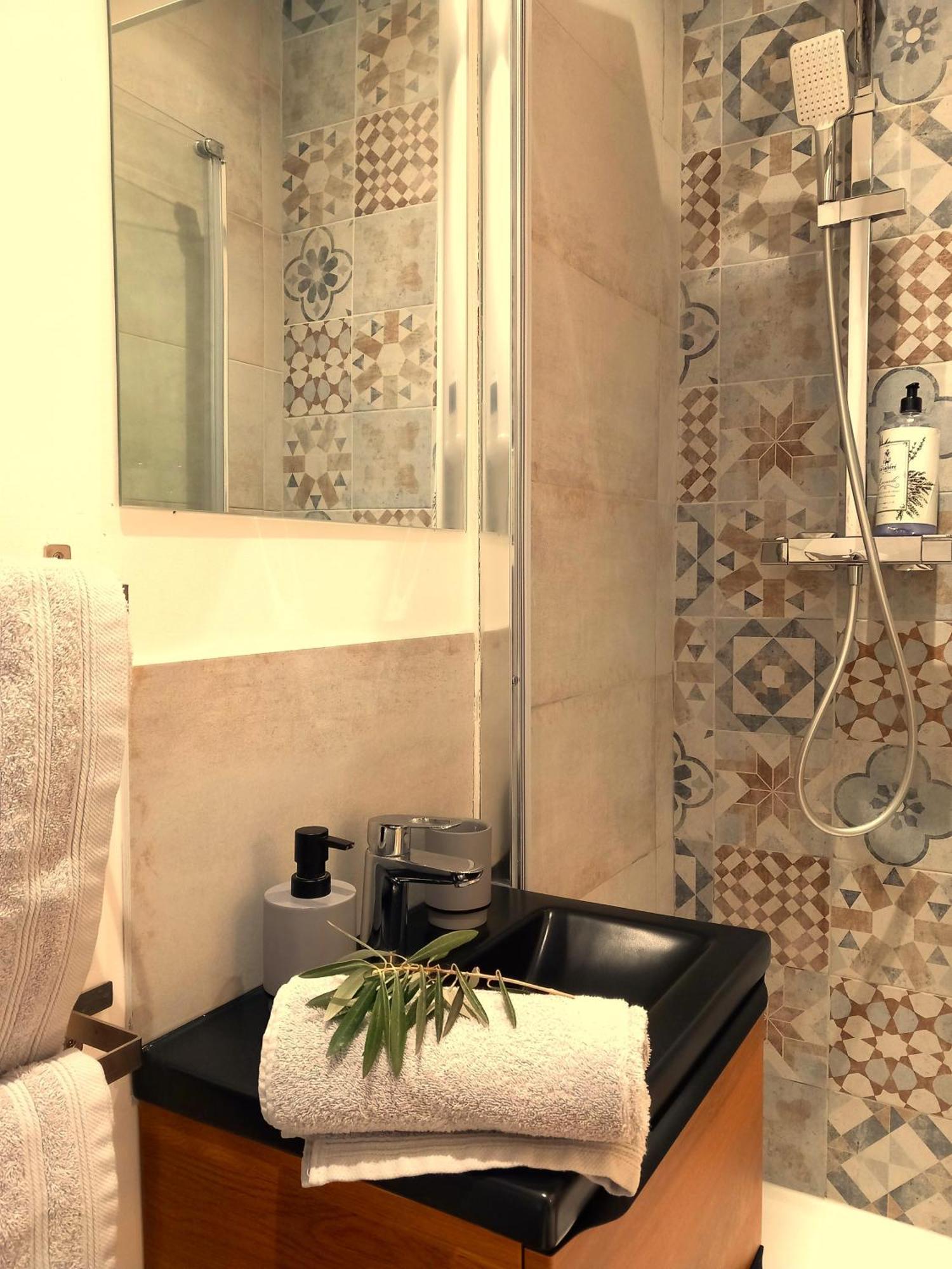 #2 Studio # Place Charmante Toulon Buitenkant foto